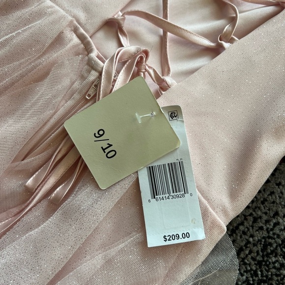 Pear Culture Sweetheart Neck Rose Waist Corkscrew Tulle Dress - Picture 7 of 8